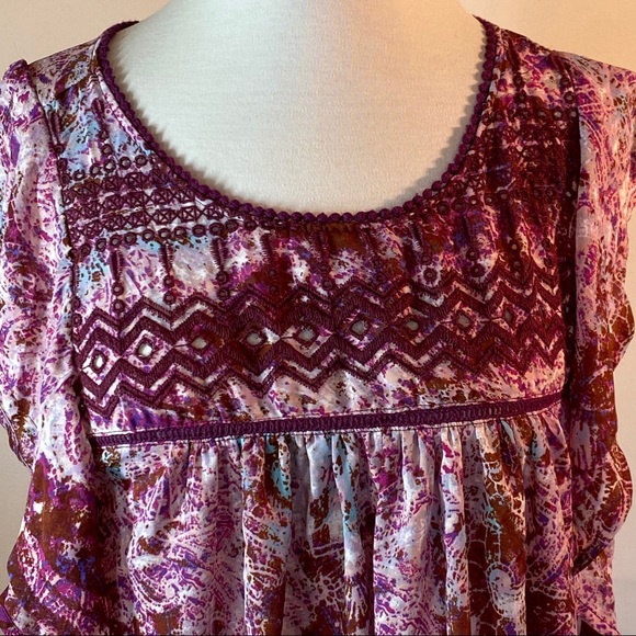Jessica Simpson Boho Embroidered Round Neck Top Size Small - Picture 3 of 9